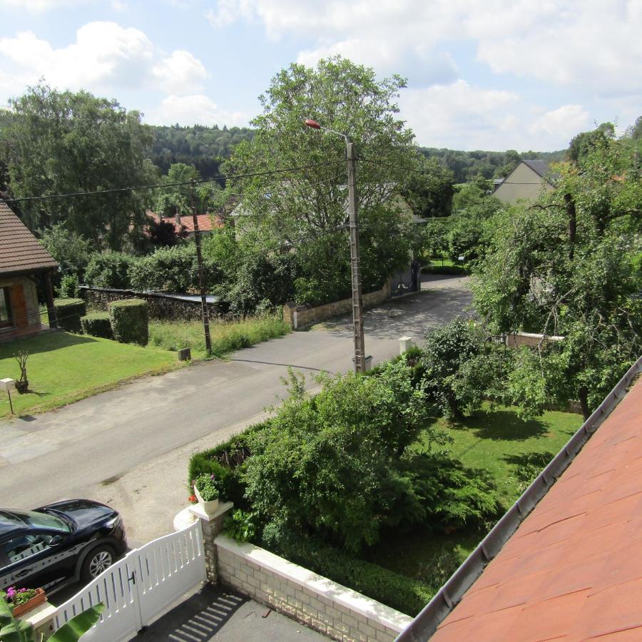 Bed and Breakfast Au Jardin Fessard Fagnon Esterno foto
